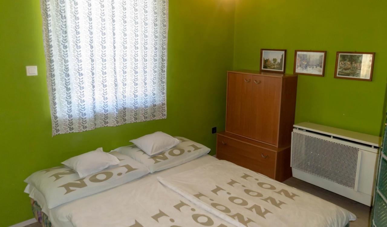 Zsolnay Apartman Siofok Luaran gambar